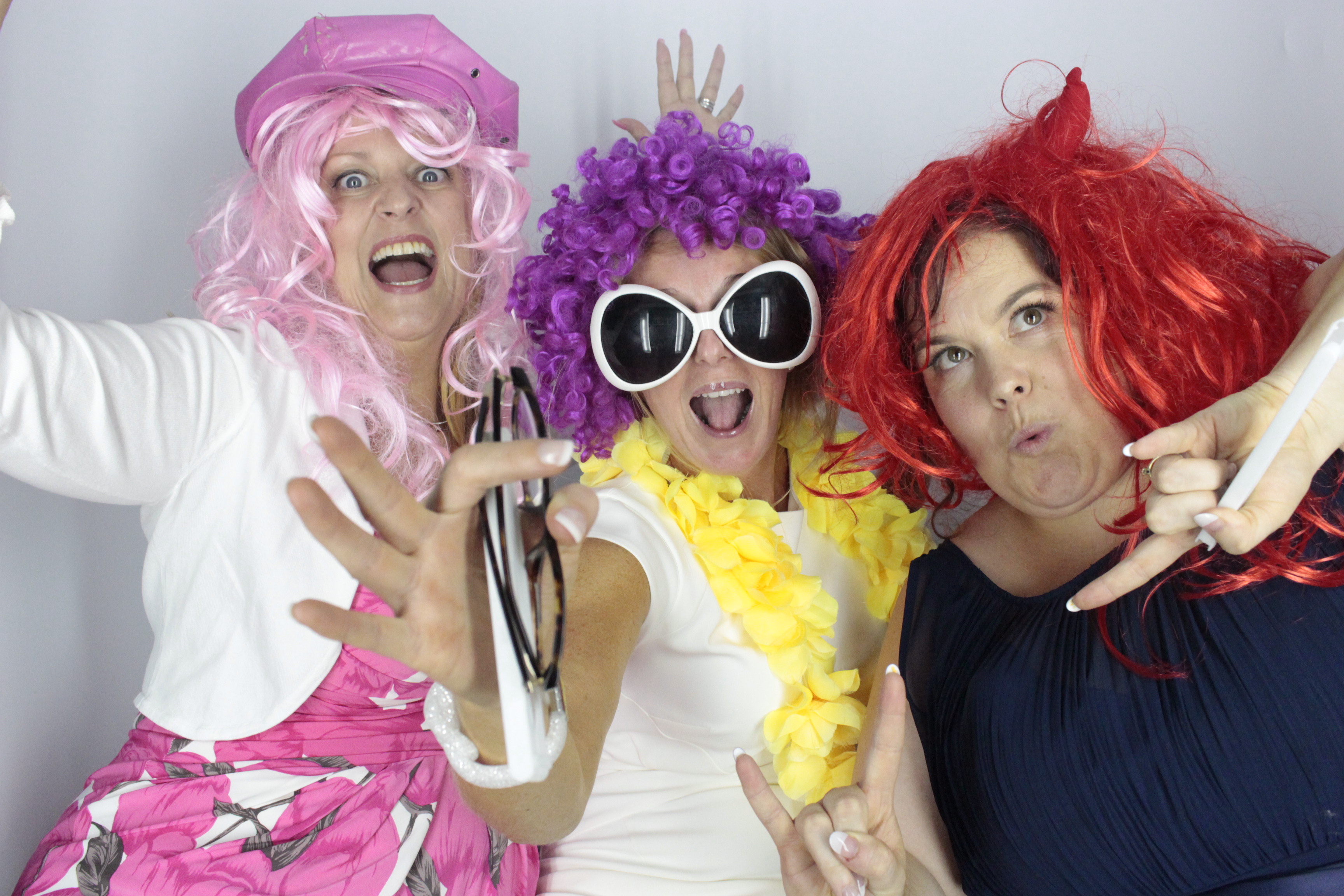  Heather & Daniel's Wedding | View more photos from the event at gallery.myphotoboothexperience.co.uk/u/MyPhotoBoothExperienceLtd/Heather-Daniels-Wedding